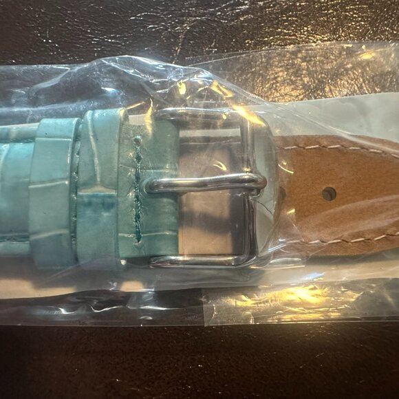 Sky Blue Croco Genuine Leather Watch Band–20mm (w/ Built in Quick Release pins) - Picture 4 of 6